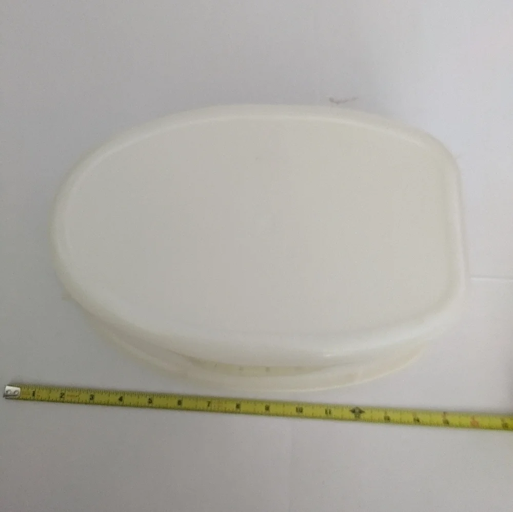 Vintage Tupperware ham, roast turkey, chicken Saver Keeper container,no lid